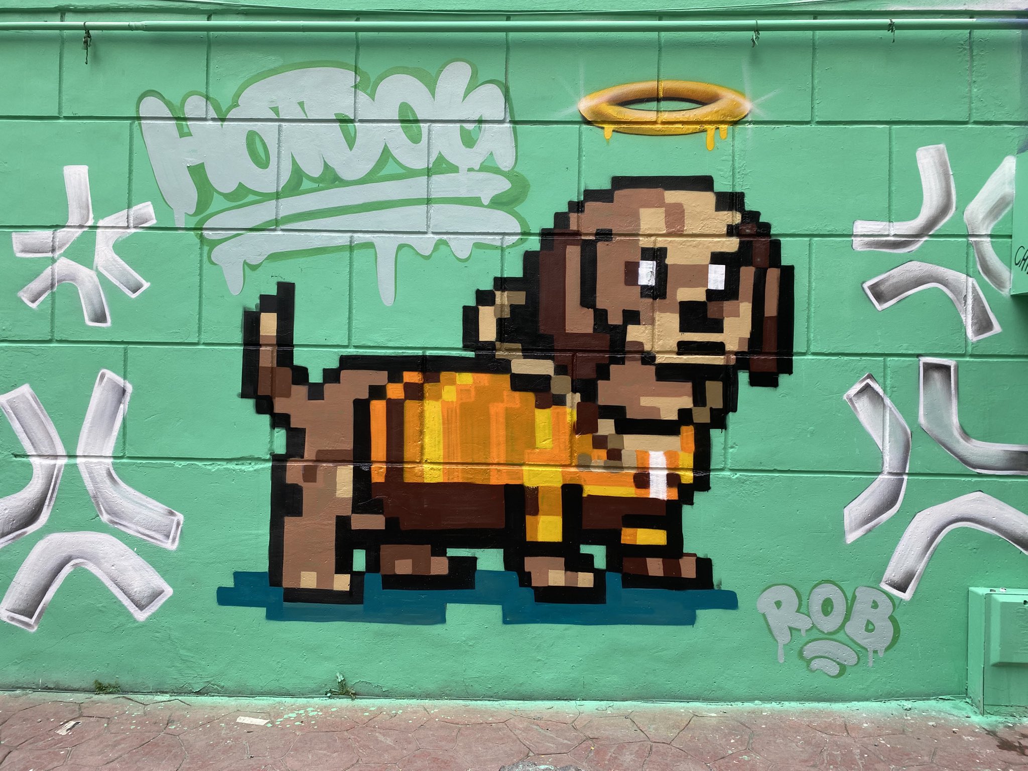 HotDogs graffiti mural, up close